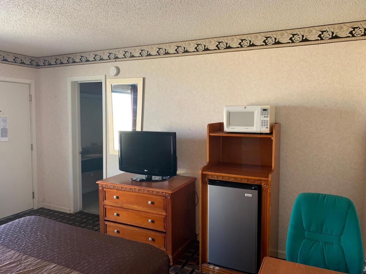 Heritage Inn Cleveland Esterno foto